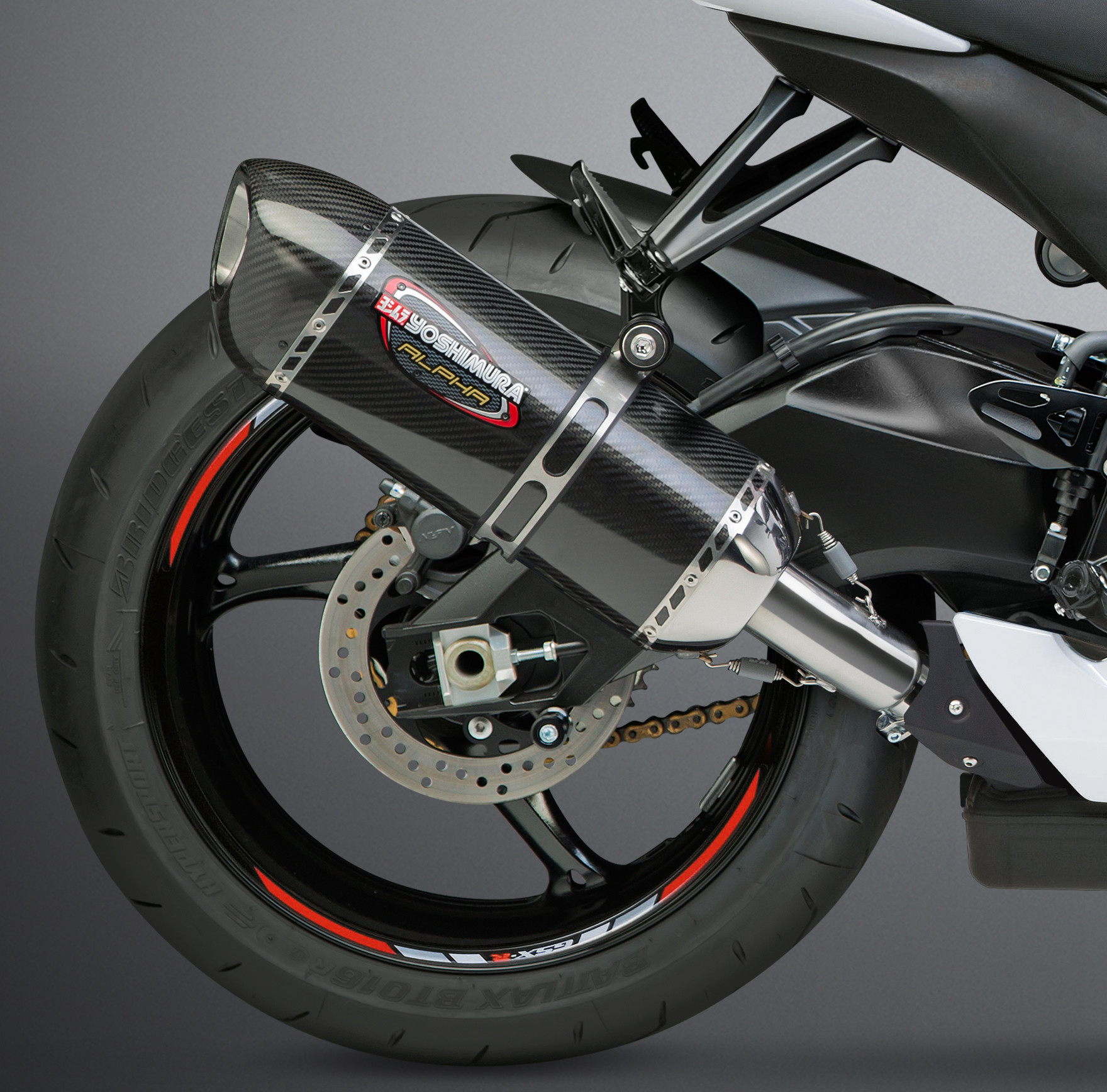 Yoshimura Stainless Slip-On Exhaust w/Carbon Muffler Suzuki GSX 