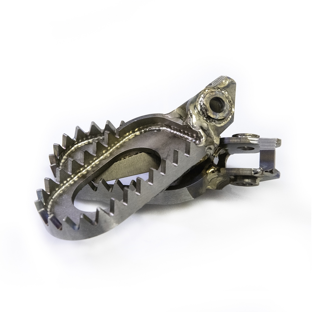 RFX FXFR 50500 GPTI Pro Series Titanium Footpegs